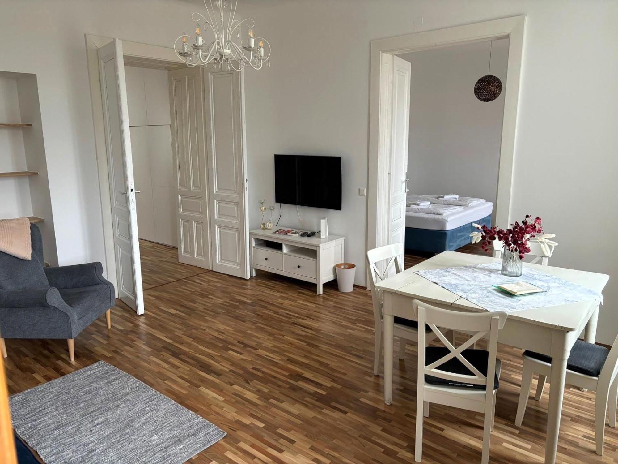 Casa Nostra - Sonnige Wohnung Direkt Am Augarten Bécs Kültér fotó